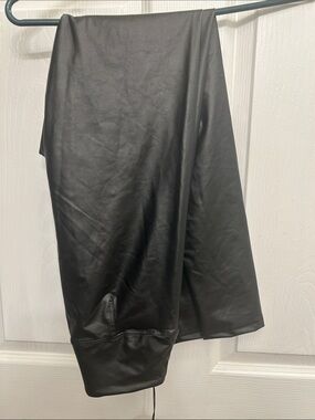 aerie Black Faux Leather-Look Leggings